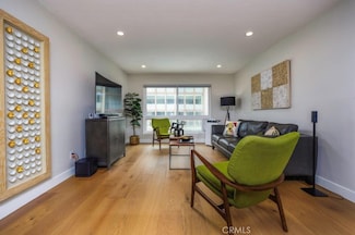 5585 E Pacific Coast Hwy Unit 141, Long Beach, CA 90804