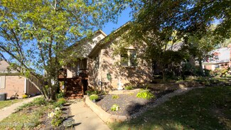 10307 Amberwell Park Rd, Louisville, KY 40241