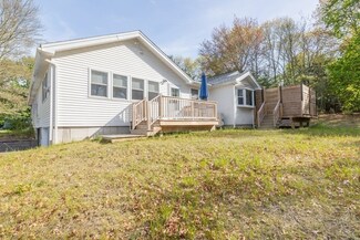 93 Summer St, South Walpole, MA 02071