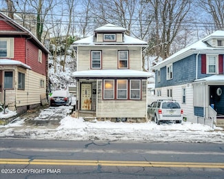 53 Courtdale Ave, Kingston, PA 18704