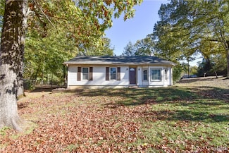 2610 1st St E, Tuscaloosa, AL 35404