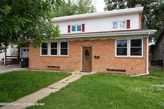 644 8th Ave W, Dickinson, ND 58601