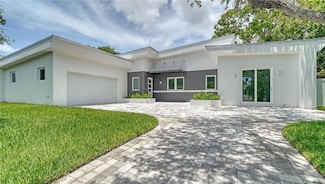 2231 Wood St, Sarasota, FL 34237
