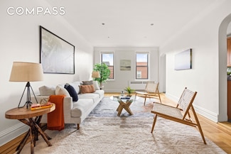 30 Ocean Pkwy Unit 6G, Brooklyn, NY 11218