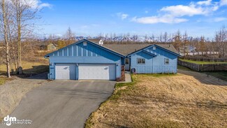 3997 E Citrine Dr, Wasilla, AK 99654