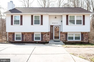 8804 Jolly Dr, Fort Washington, MD 20744