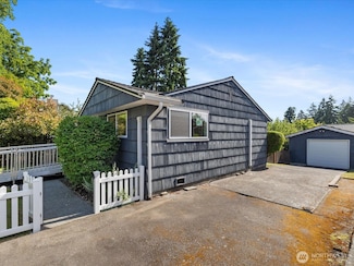 14324 Wayne Place N, Seattle, WA 98133