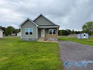 454 George Wallace Dr, Rainsville, AL 35986