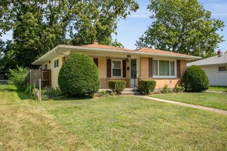60 Carlton Dr, Hamilton, OH 45015