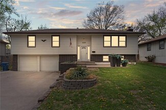 120 S Ellison Way, Independence, MO 64050