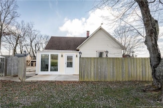 5735 Elizabeth New Middletown Rd SE, Elizabeth, IN 47117