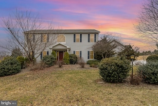 4 Lennon Ln, Carlisle, PA 17015