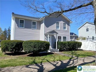 271 Monument Ave, Wyoming, PA 18644
