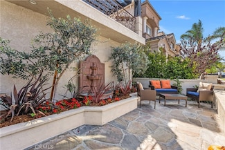 154 12th St, Seal Beach, CA 90740