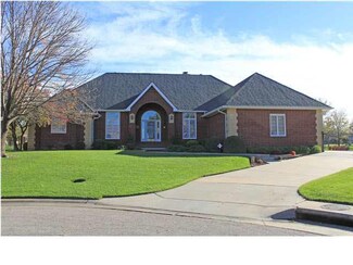 2525 N High Point Cir, Wichita, KS 67205