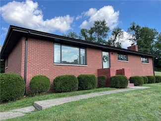 622 Fuhrman Ln, Freeport, PA 16229