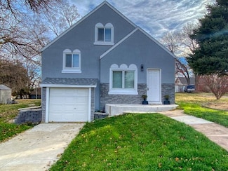 1040 N Orange St, Wahoo, NE 68066