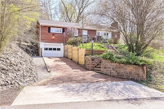 615 Rose St, Apollo, PA 15613
