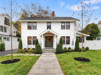 26 Pinewood Rd, Needham, MA 02492