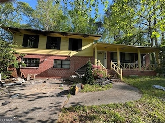 447 Martindale Ct, Stone Mountain, GA 30088