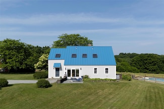 329 Hollow Rd, Staatsburg, NY 12580