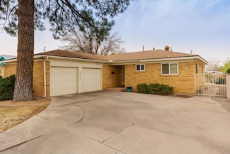2713 Cardenas Dr NE, Albuquerque, NM 87110