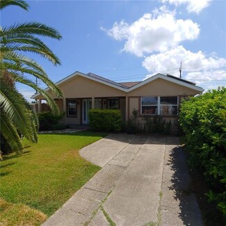 1717 Schnell Dr, Arabi, LA 70032