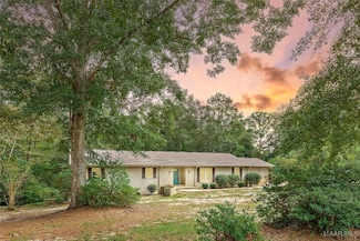 112 Sunrise St, Andalusia, AL 36421
