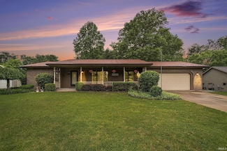 51301 Green Hill Dr, South Bend, IN 46628