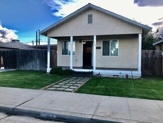 1433 Tucker St, Selma, CA 93662