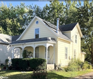 306 W Monroe Ave, Fairfield, IA 52556