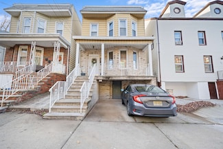 83 Hobart Ave, Bayonne, NJ 07002