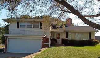 701 Elm St, Laurel, NE 68745