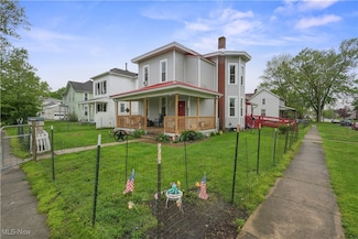 124 N Pearl St, Crestline, OH 44827