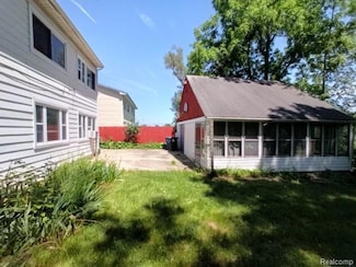 31437 Alcona Ct, Westland, MI 48186