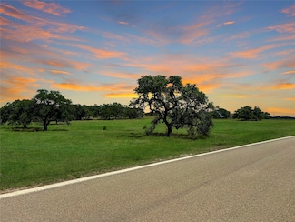 97 Summit Ridge Trail, Johnson City, TX 78636