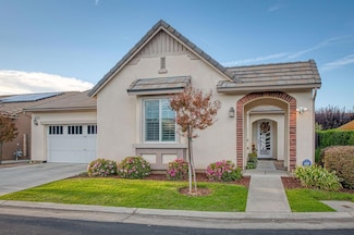 4279 Heritage Ln, Clovis, CA 93619