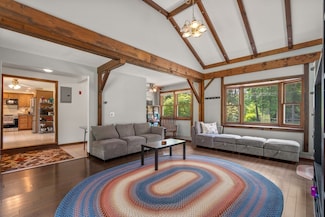 94 Pond St, East Bridgewater, MA 02333