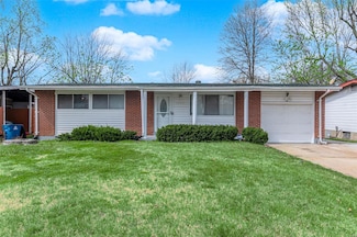 10341 Pearson Dr, Saint Louis, MO 63136
