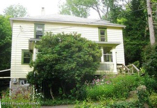 34 Mount Zion Rd, Wyoming, PA 18644