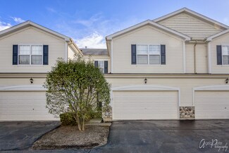 2706 Kendall Crossing, McHenry, IL 60051