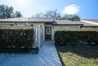 1019 Green Pine Blvd Unit D, West Palm Beach, FL 33409