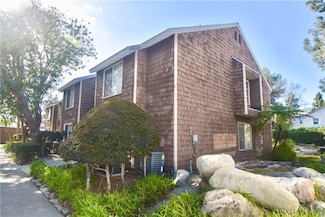12555 Euclid St Unit 15, Garden Grove, CA 92840