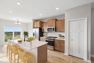 6683 Bluestem Way, Minnetrista, MN 55331