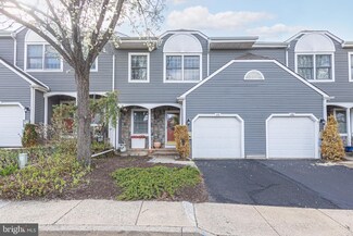 99 Greenbrook Ct, New Hope, PA 18938