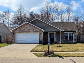 2012 Jackson Ln, Middletown, OH 45044