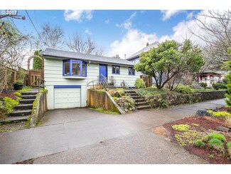 4024 SE Yamhill St, Portland, OR 97214