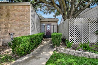 1903 Trixie Ln, Houston, TX 77042