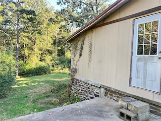 1019 Tower Rd, Clarksville, AR 72830