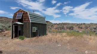 3835 Morgan Dr, Ephrata, WA 98823